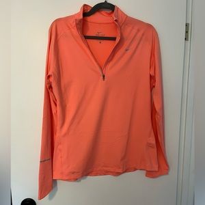 Women’s Nike Dri Fit Quarter Zip Size Large